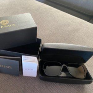 GRECA VERSACE Sunglasses